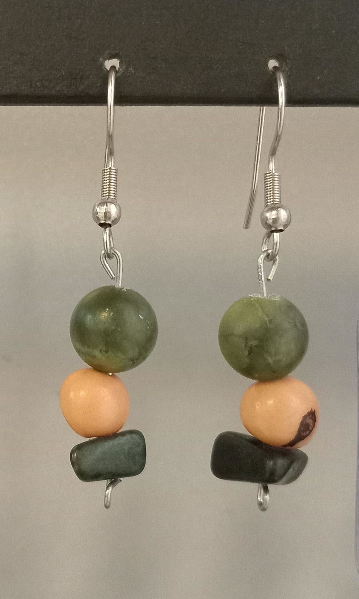 Aros De Piedras Y Semillas